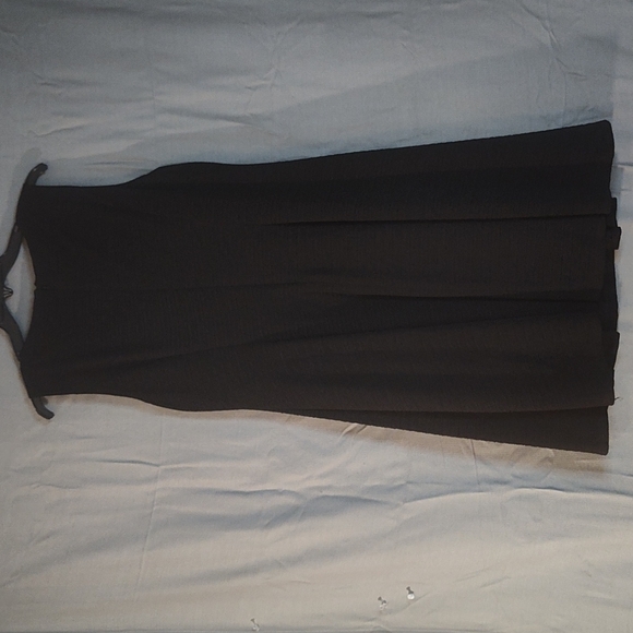 Sandra Darren Dress - Picture 4 of 5